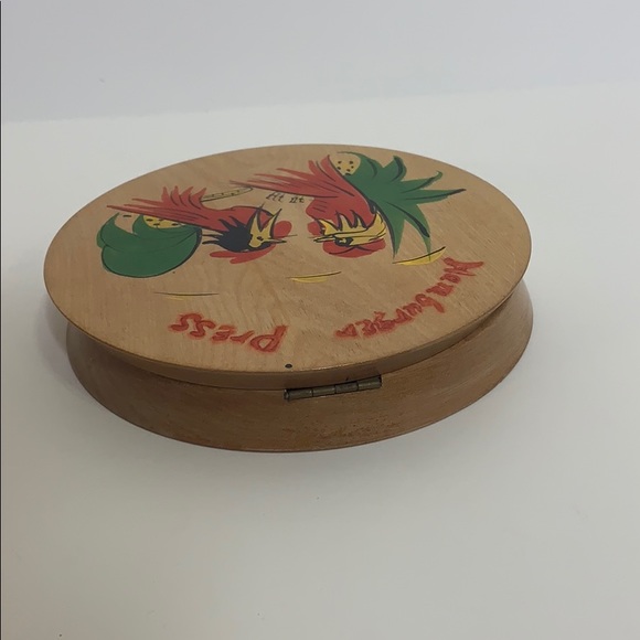 Vintage Wood Hamburger Press | Rooster Art | Round Perfect Burgers 60’s Kitchen - Picture 7 of 8